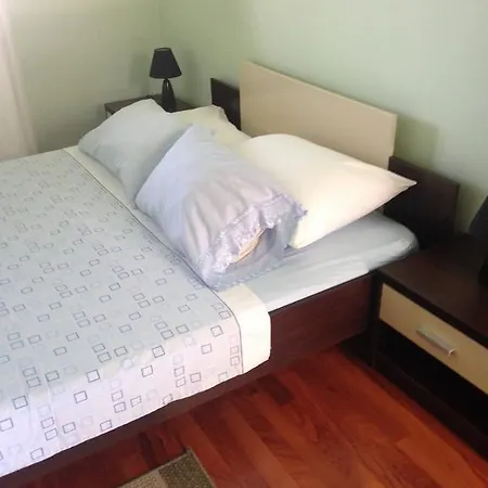 Kristina Apartament *