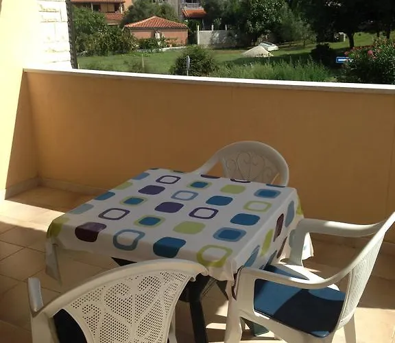 Kristina Διαμέρισμα *